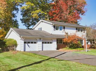 151 Sleepy Hollow Ln, Congers, NY 10920