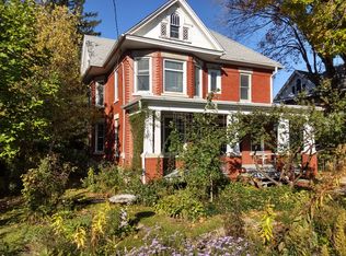 220 Ellen St, Platteville, WI 53818