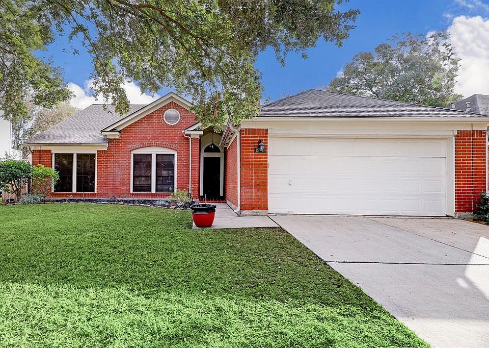 1st image of 19018 Cloyanna Ln