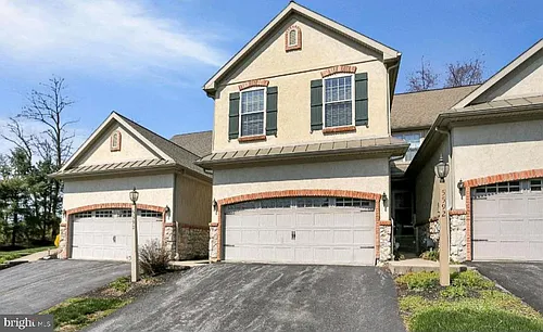 5590 Twilight Dr Photo 1