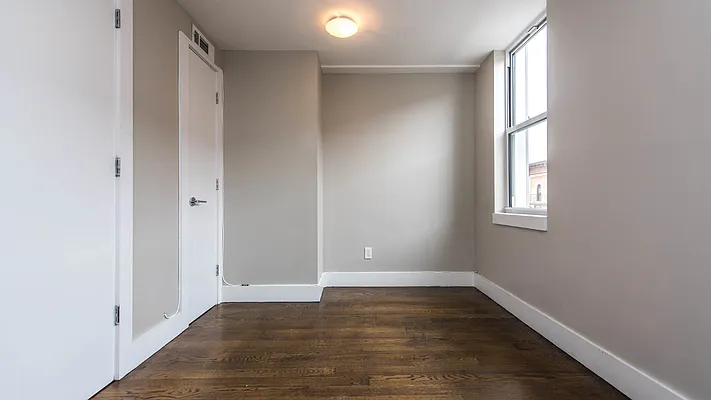 Rented by Nooklyn NYC LLC | media 38