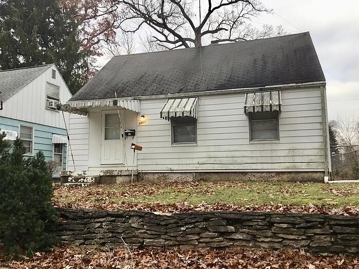 1st image of 1734 N Johnson St