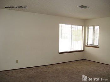 2nd image of 6000 Rio Pueblo Dr NW