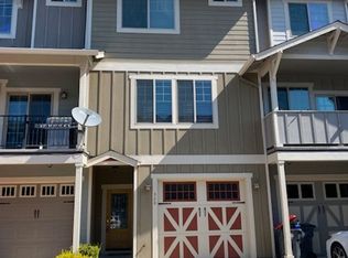 320 Englemann Ln, Medford, OR 97501