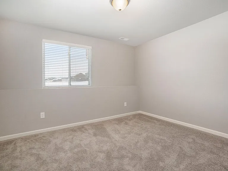 1335 Sturgeon Point — Photo 42