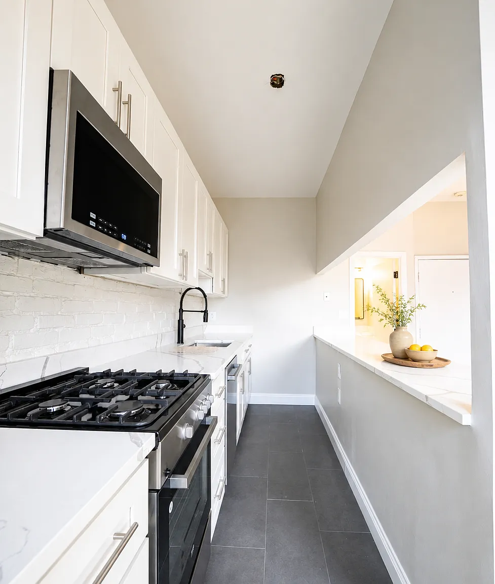 Studio, 434 sqft, $3,000 — Photo 3