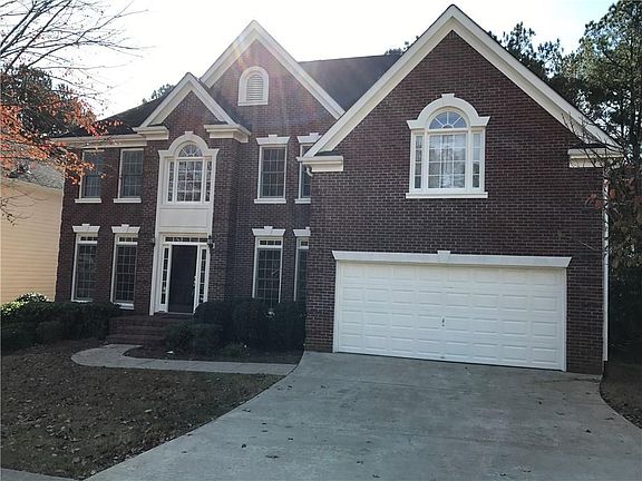 2nd image of 527 Huntington Downs