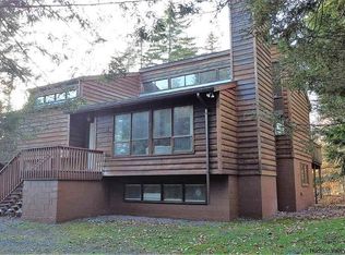 47 June Lodge Dr, Tannersville, NY 12485