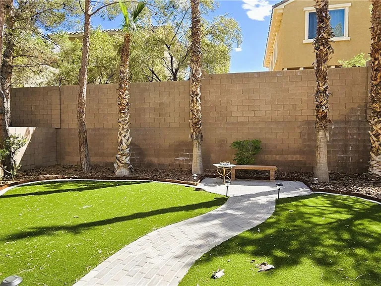 141 Sandy Bunker Ln — Photo 10