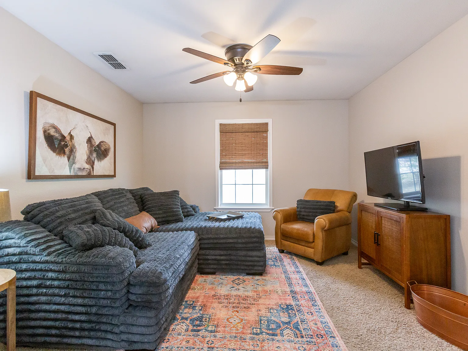 2 bed, 794 sqft, $2,995 — Photo 2