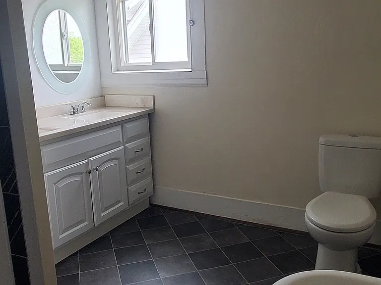 606 Riverland Rd SE — Photo 31