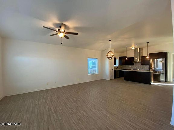 2nd image of 14629 Tierra Jude Ln