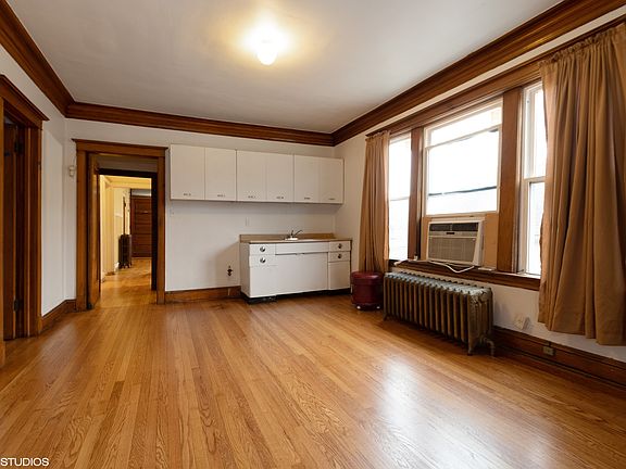 5th image of 12631 Greenwood Ave APT 2