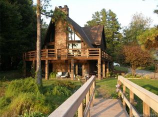 347 Winding Shore Rd, Troutman, NC 28166