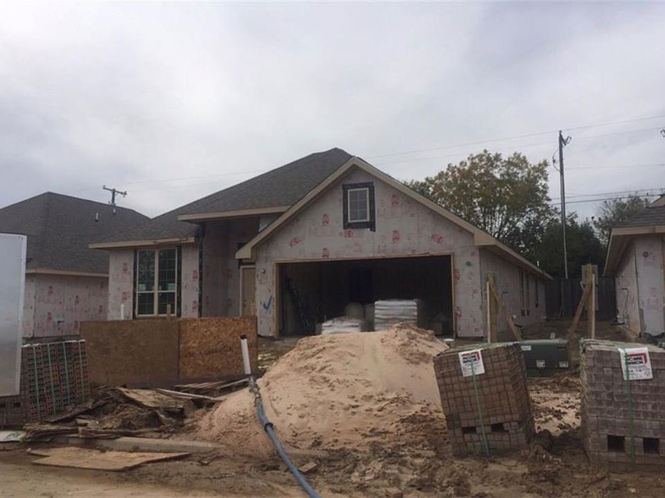 1st image of 1115 Vintage Ave