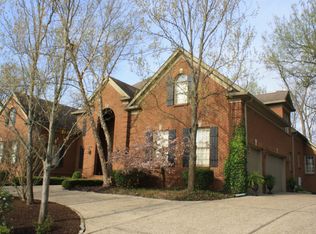 4835 Faulkirk Ln, Lexington, KY 40515