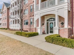 316 56th St UNIT 110, Kenosha, WI 53140