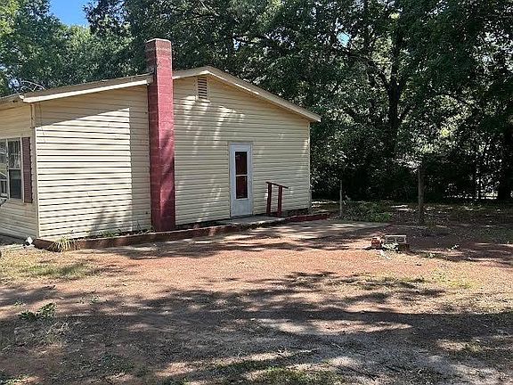 5th image of 130 Shiloh Rd