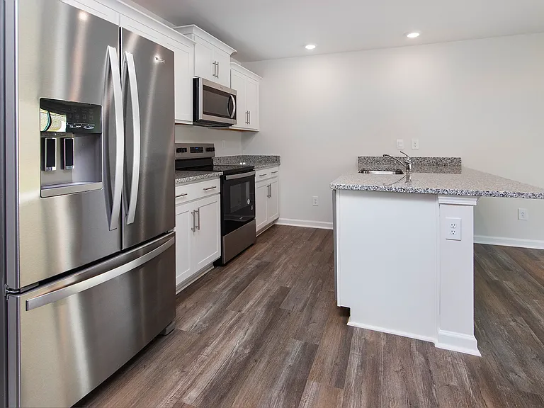 5149 Hyrule Dr — Photo 7