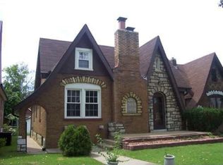 5618 Rosa Ave, Saint Louis, MO 63109