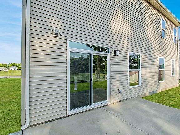 3rd image of 955 Onyx Ln Lot 76