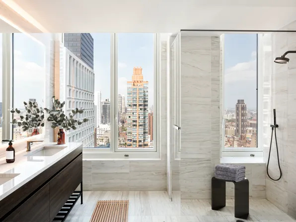 232 East 54th Street image 5 of 48