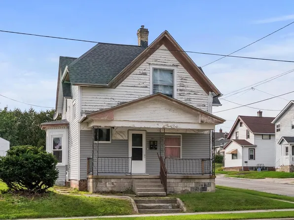 1602 S 10th STREET, Manitowoc, WI 54220