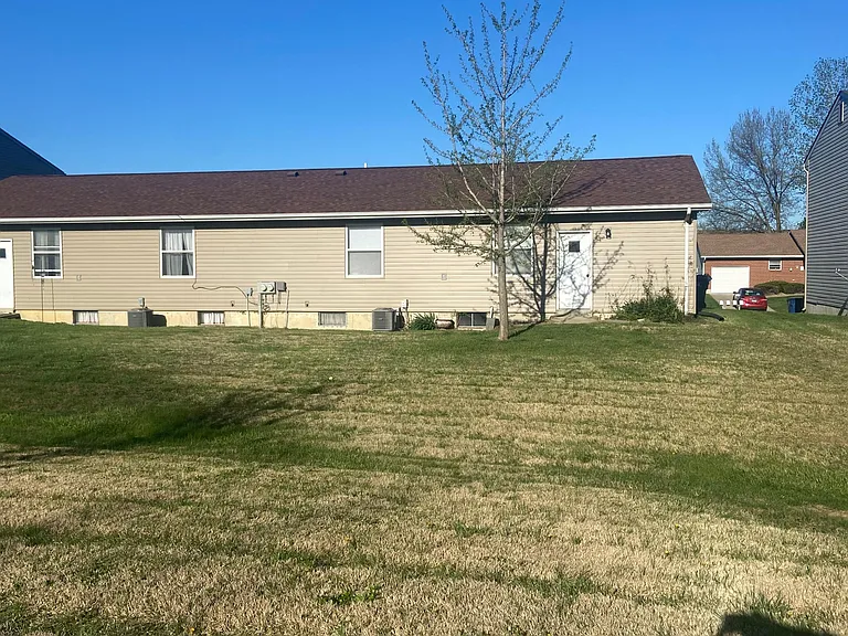 608 Linda Ln #B — Photo 22