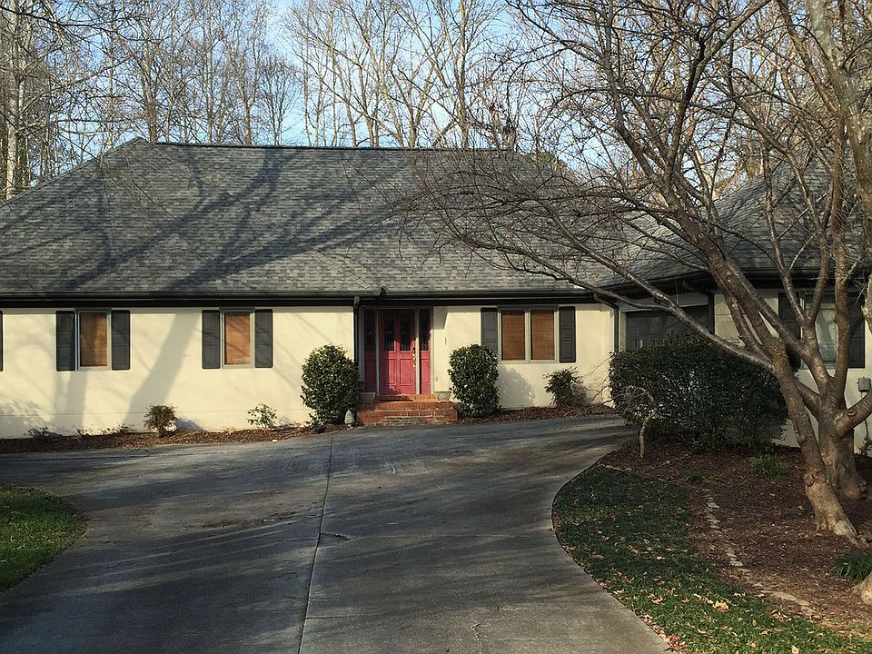 1st image of 763 Austin Ct