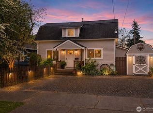 2003 Wells St, Enumclaw, WA 98022