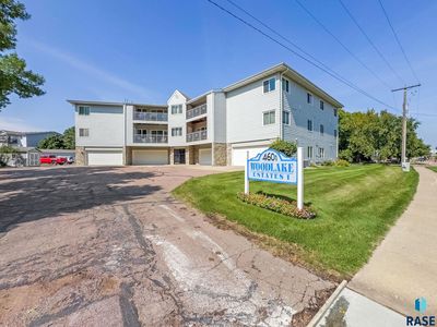 4601 S Oxbow Ave APT 301, Sioux Falls, SD, 57106