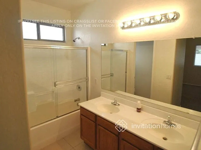 11179 W Berkeley Rd — Photo 3