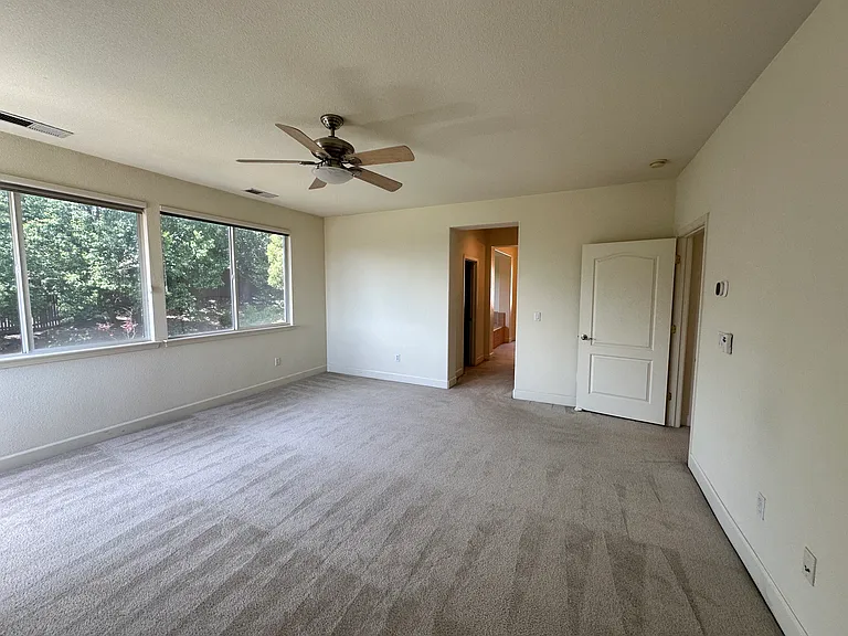 8054 Murcia Way — Photo 50