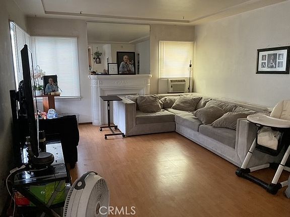 2nd image of 6536 Teesdale Ave