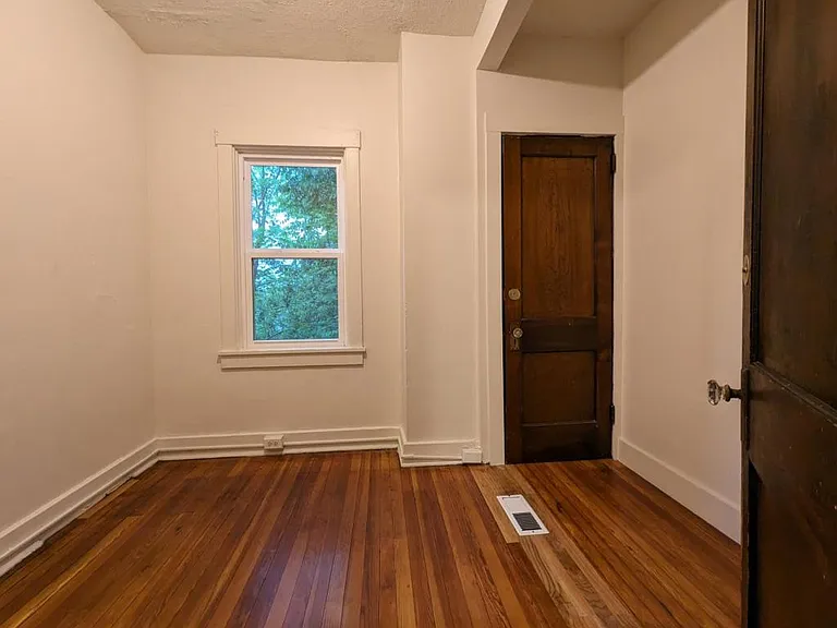 6534 Deary St — Photo 11