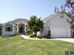 9301 Duane Ln, Lincoln, NE 68505