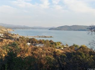 3079 Oak Crest Dr, Clearlake Park, CA 95424
