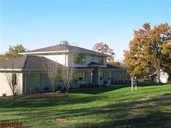 1st image of 7 Chapel Hill Est