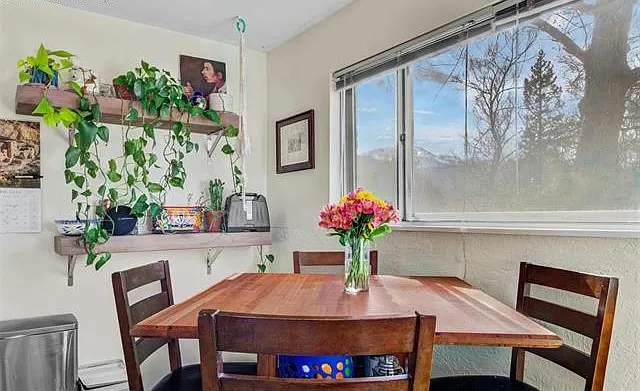 Dining Area with Views of Pikes Peak