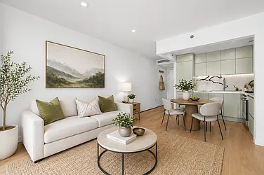 350 West 44th Street, #303