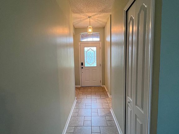 5th image of 387 Turtle Dove Dr