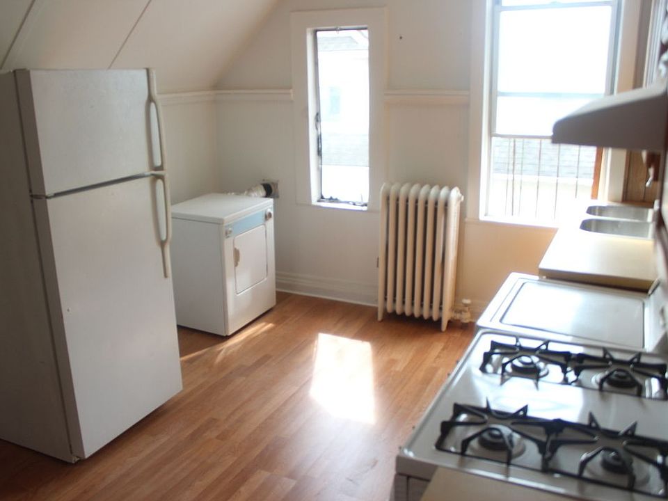 1st image of 724 Ditmas Ave #2
