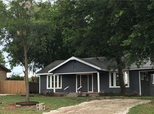 190 Hudson St, Newark, TX 76071