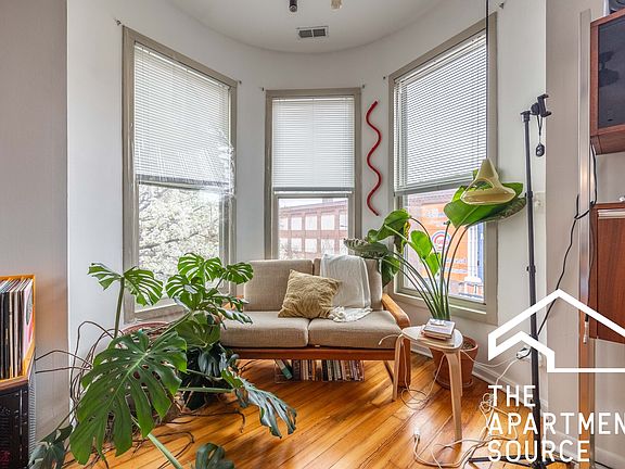 5th image of 2732 W Chicago Ave APT 3F