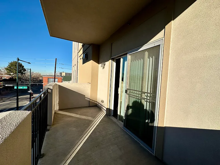 1284 N Downing St #504 — Photo 10