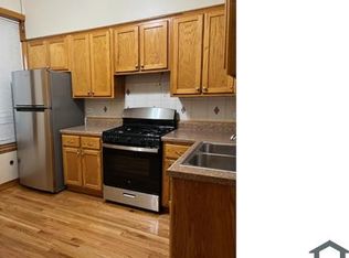 2934 W Jackson Blvd #1, Chicago, IL 60612