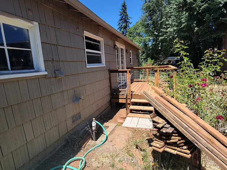 3480 3rd Ave SE — Photo 8