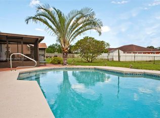 458 SE Doat St, Port Saint Lucie, FL 34983