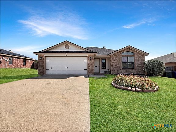 2nd image of 504 Redbud Dr
