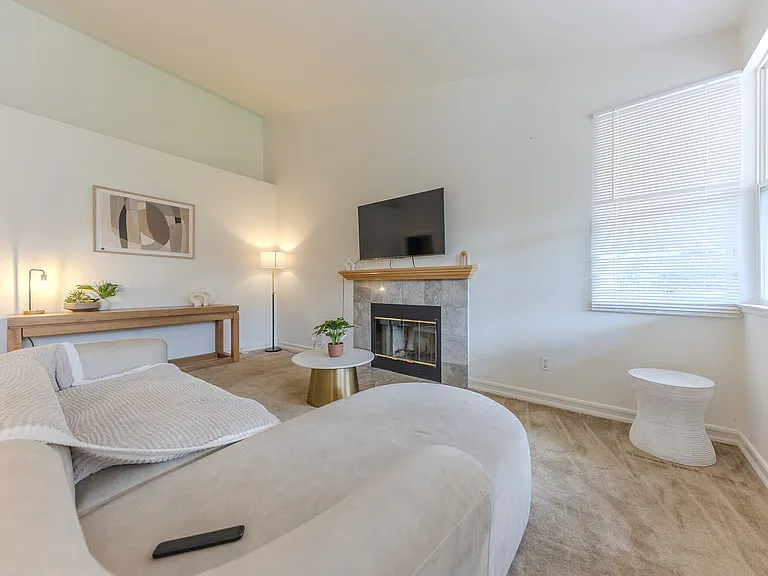 3012 Cordova Ct — Photo 21
